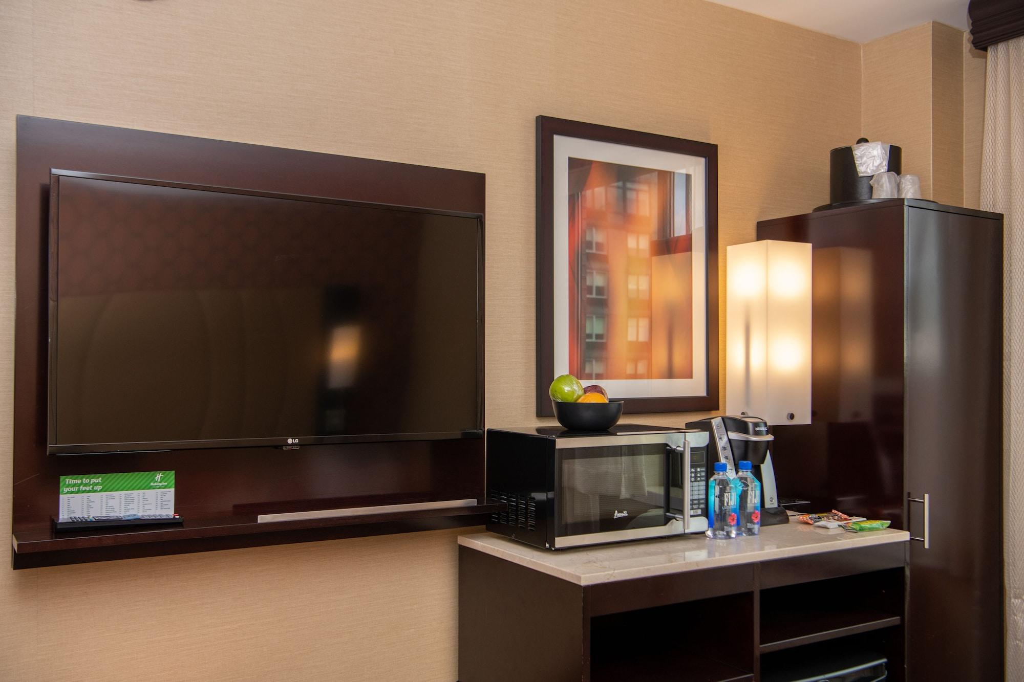 Holiday Inn New York City - Times Square By Ihg Exterior photo