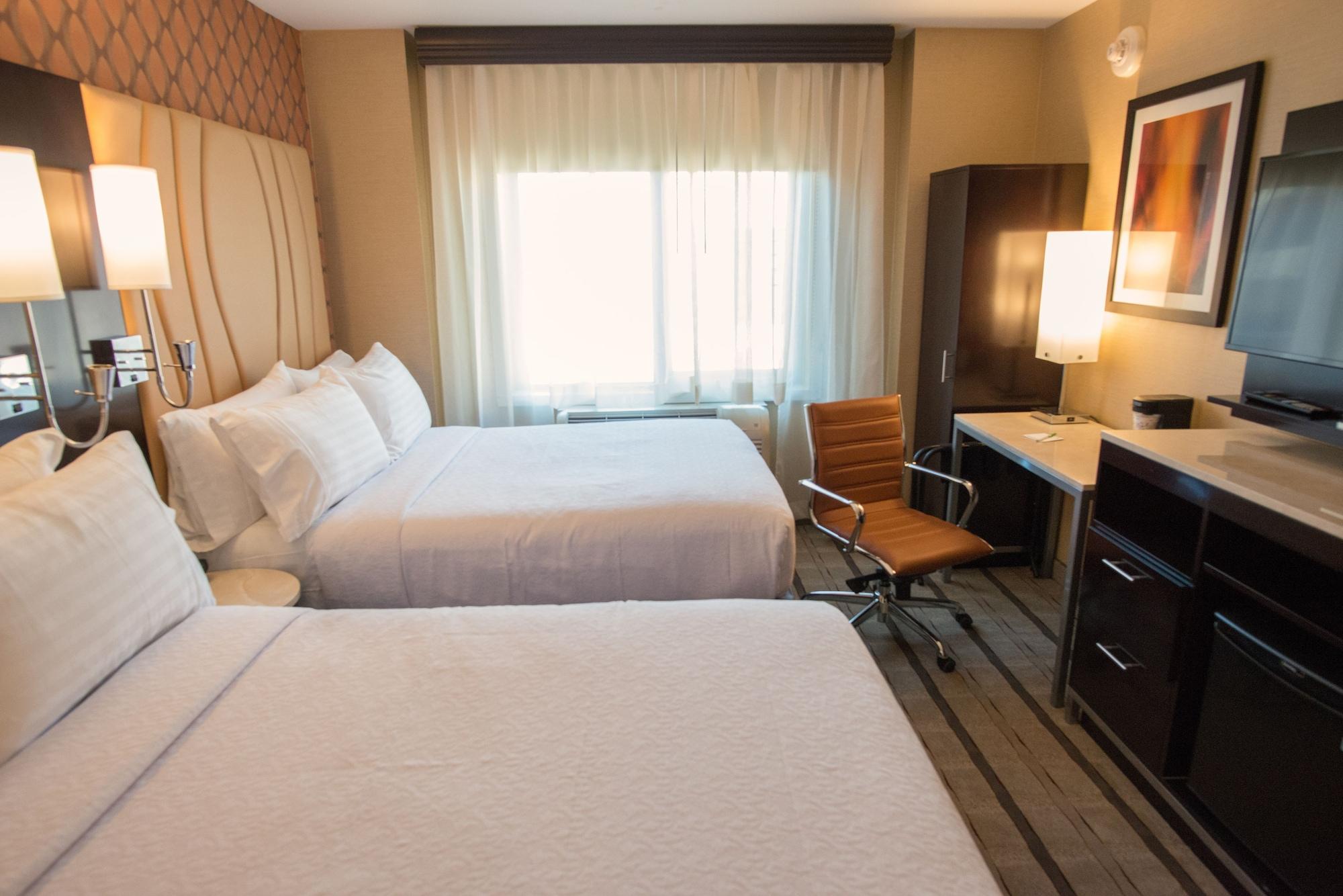 Holiday Inn New York City - Times Square By Ihg Exterior photo