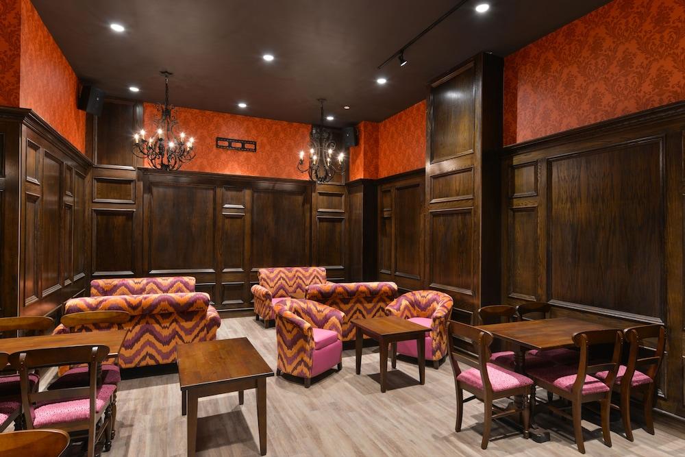 Holiday Inn New York City - Times Square By Ihg Exterior photo